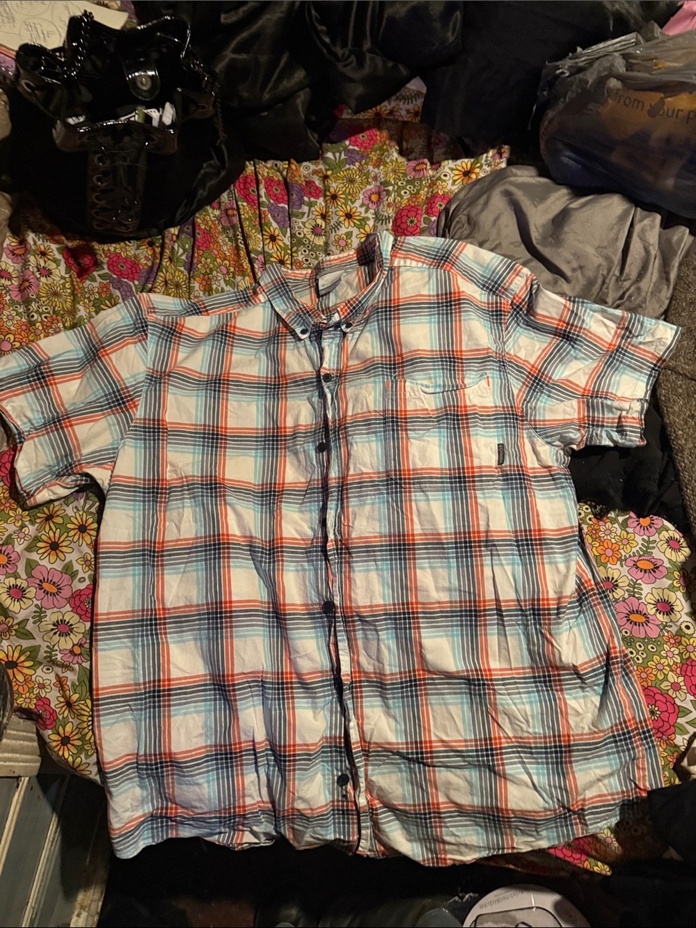 Columbia Button Down Shirt!!
